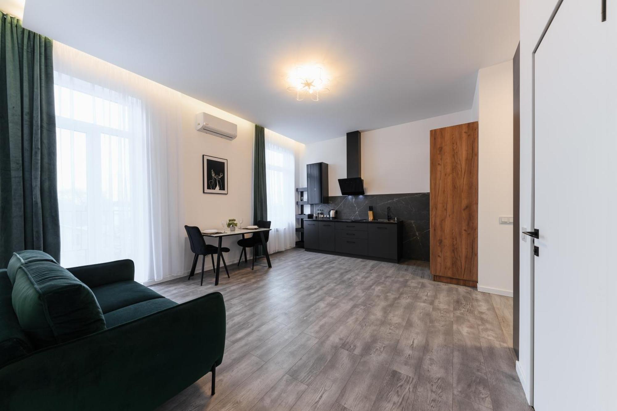אוזהורוד Luxury Apartments Laborca מראה חיצוני תמונה