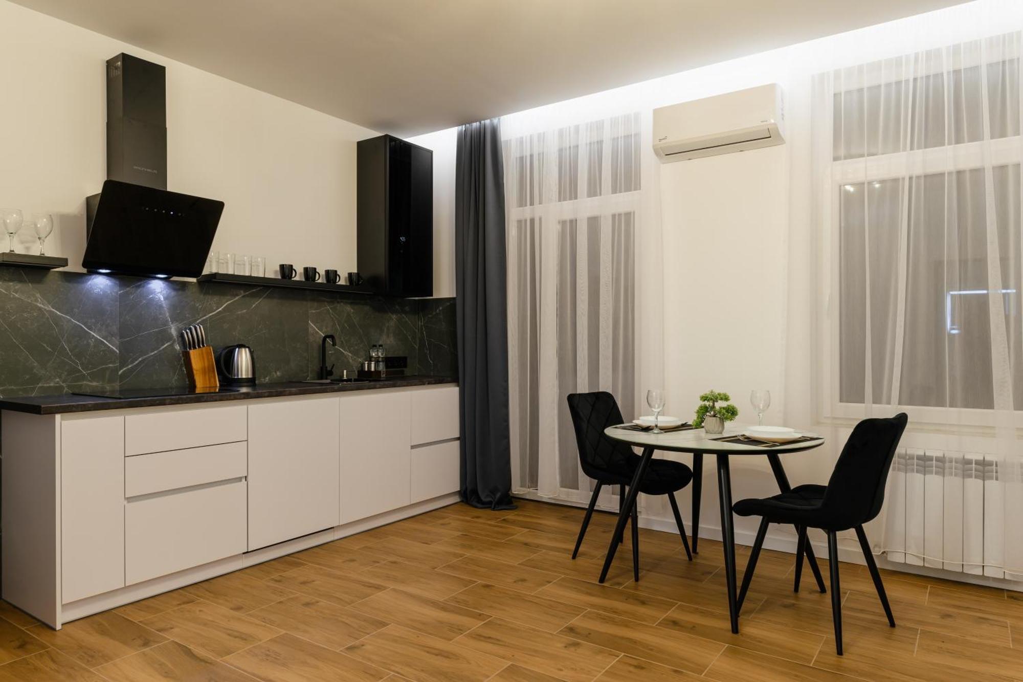 אוזהורוד Luxury Apartments Laborca מראה חיצוני תמונה