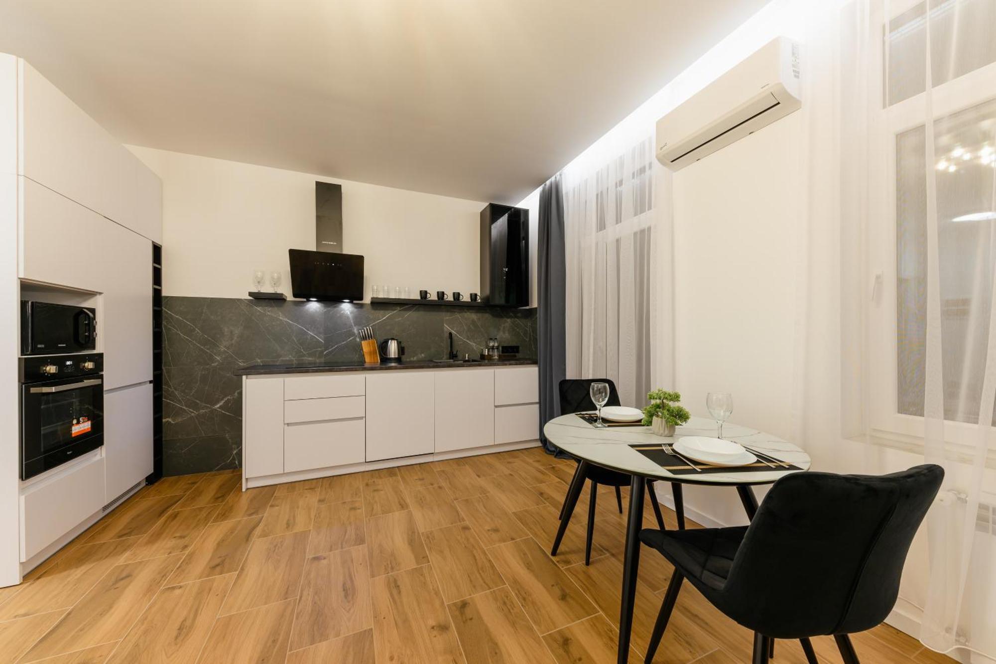 אוזהורוד Luxury Apartments Laborca מראה חיצוני תמונה