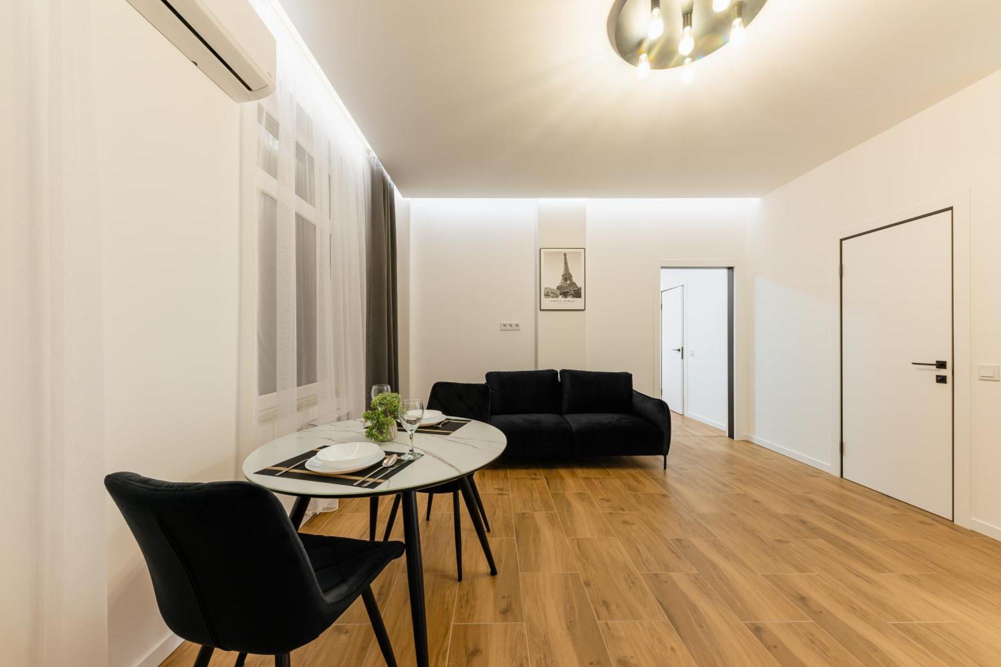 אוזהורוד Luxury Apartments Laborca מראה חיצוני תמונה
