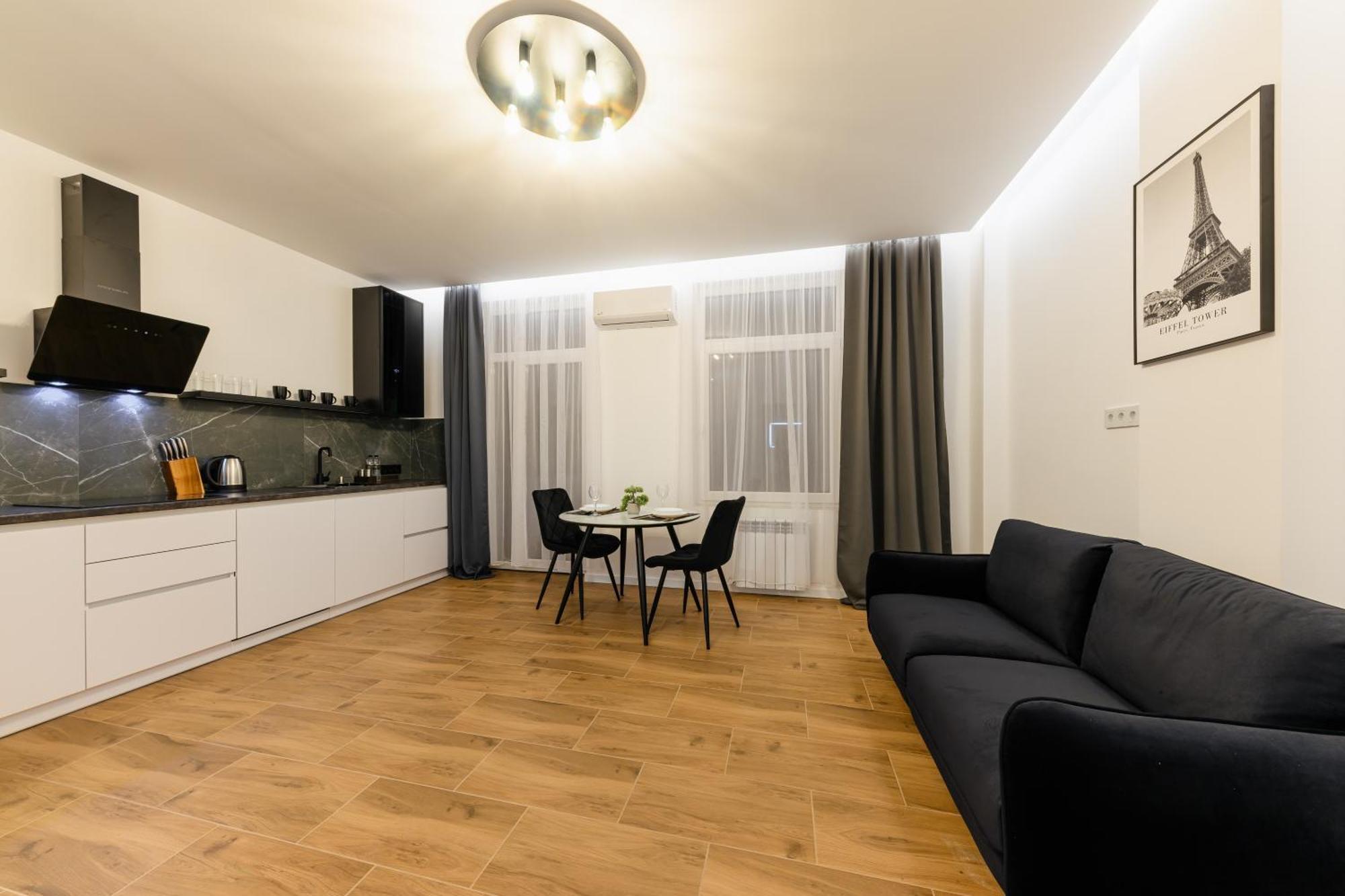 אוזהורוד Luxury Apartments Laborca מראה חיצוני תמונה