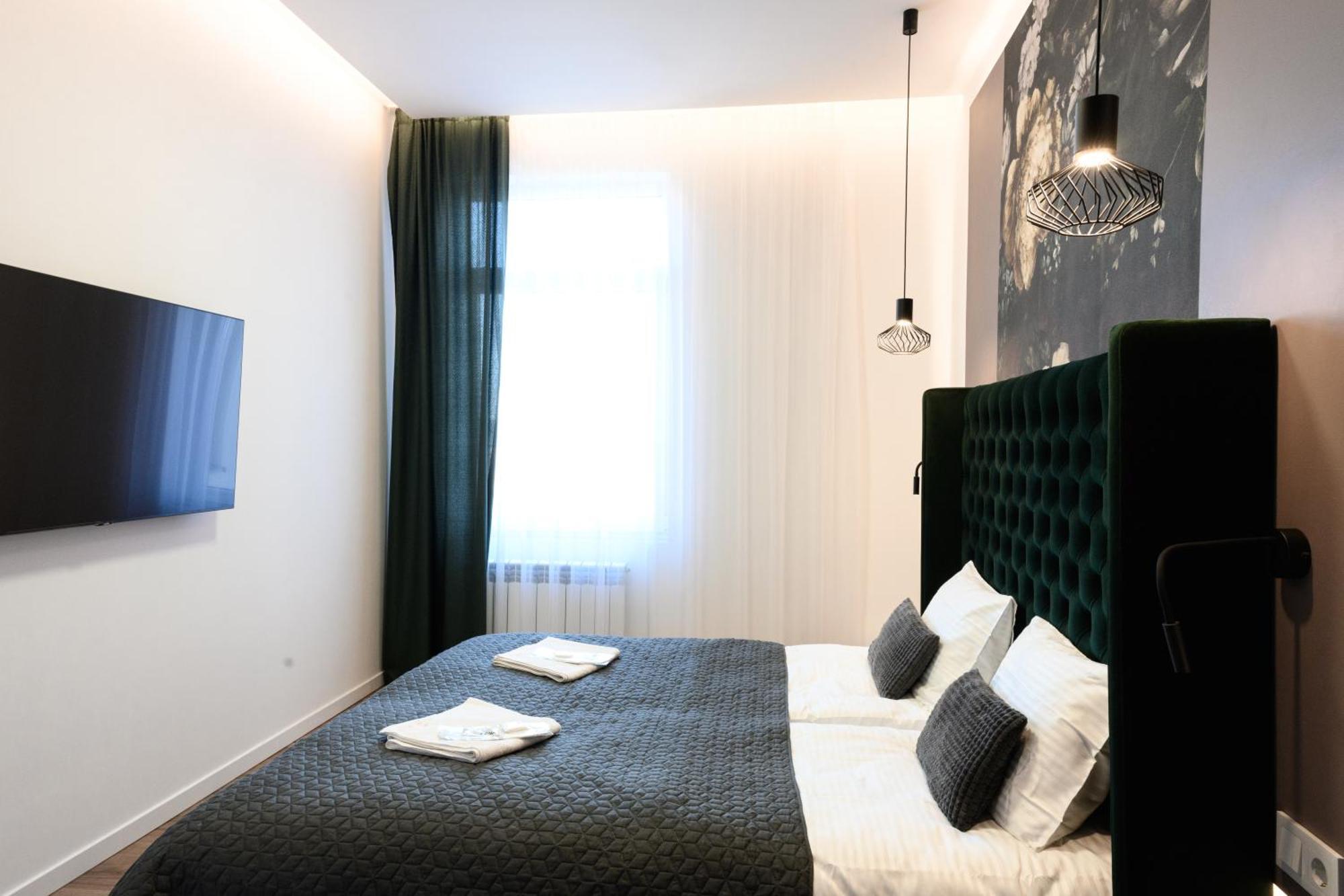 אוזהורוד Luxury Apartments Laborca מראה חיצוני תמונה